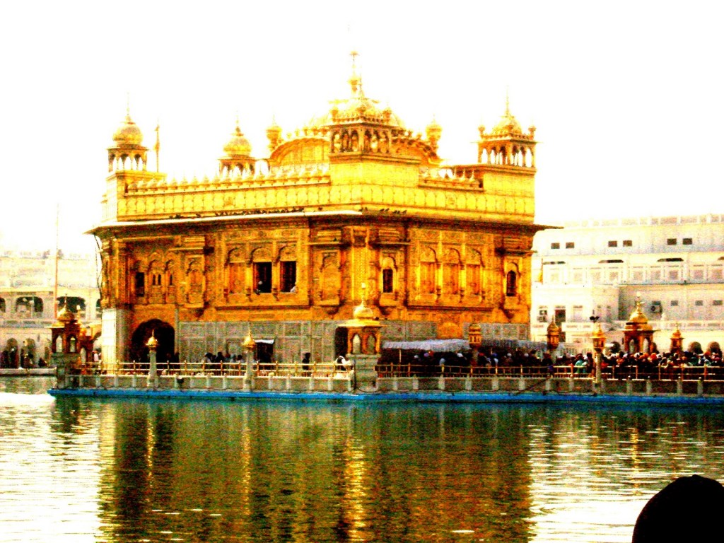 The shimmering Golden Temple